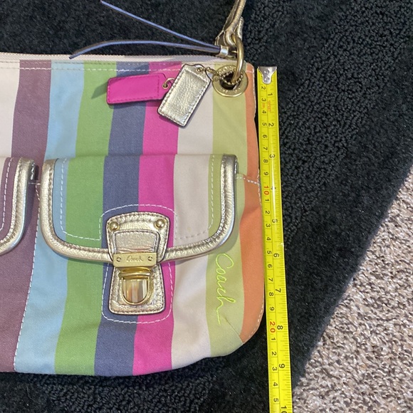 Multi color coach purse - Picture 9 of 10
